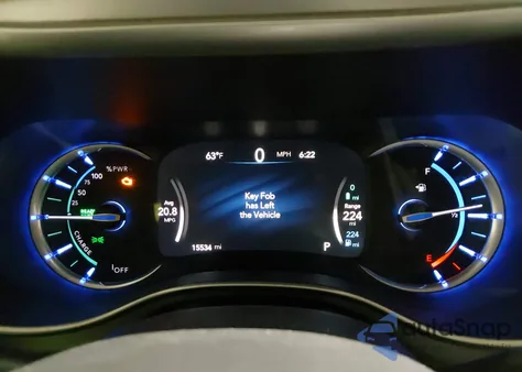 2018 Chrysler Pacifica Hybrid Touring Plus z USA, uszkodzony, nr VIN 2C4RC1H79JR332967